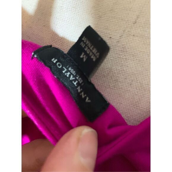 Ann Taylor hot pink short long dress size medium - Picture 4 of 5
